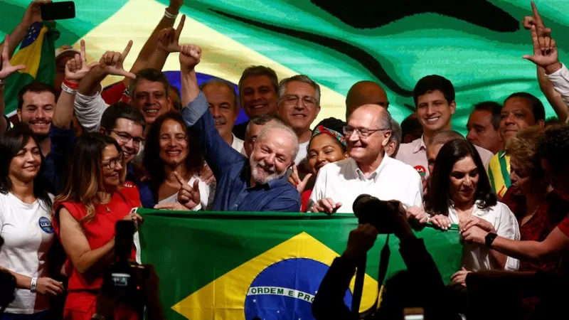 Lula (PT) em discurso da vitória após a eleição presidencial