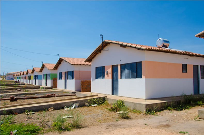 Casas oferecidas pelo Programa Minha Casa Minha Vida