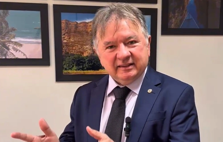 Voto a favor de Merlong Solano na PEC da Blindagem foi uma estratégia