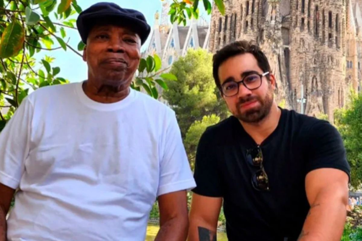 Milton Nascimento e o filho Augusto, adotado por ele aos 13 anos