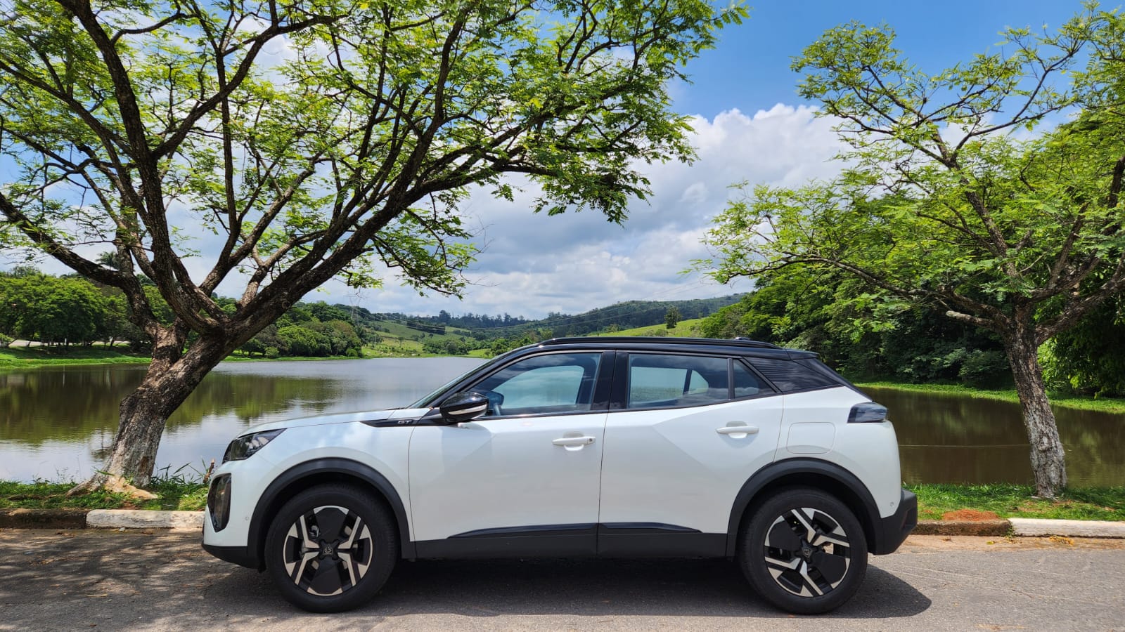 Nova geração do Peugeot 2008 prioriza tecnologia e conectividade