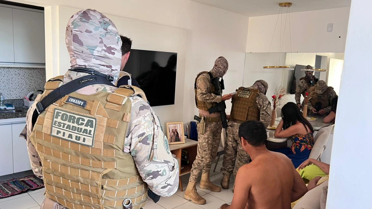 Três pessoas são presas em nova fase da Operação Ouro Sujo