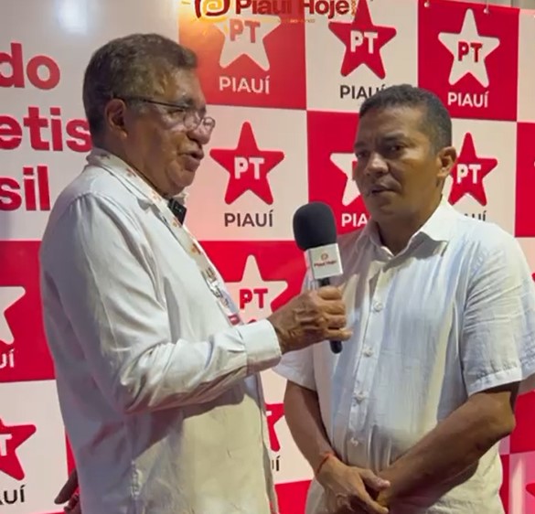 O prefeito eleito de Porto, Aluízio Vaz (PT), em entrevista ao Piauí Hoje