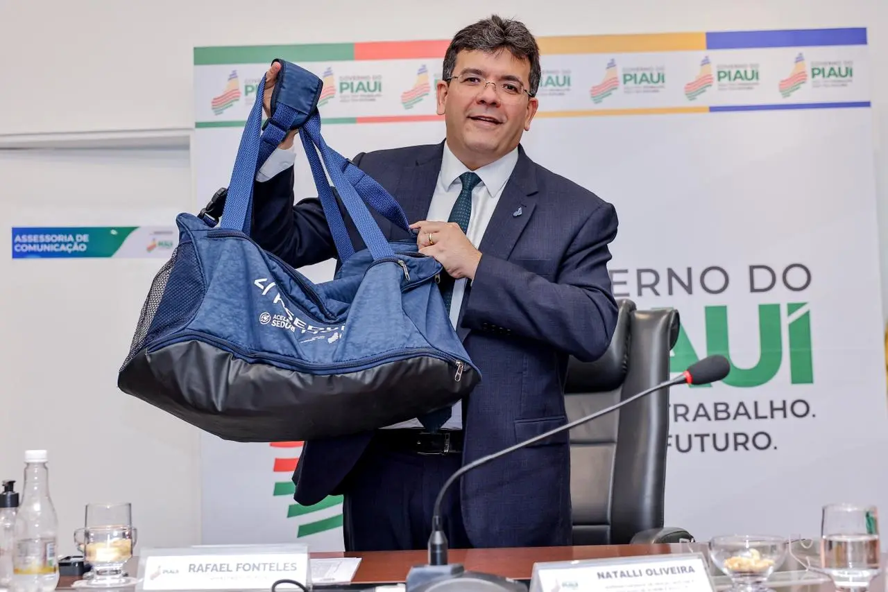 Governador Rafael Fonteles viaja para China e Alemanha