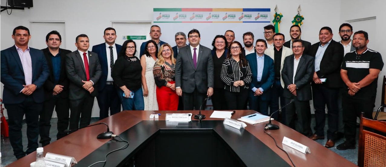 Governador Rafael Fonteles se reuniu com prefeitos do Norte do Piauí