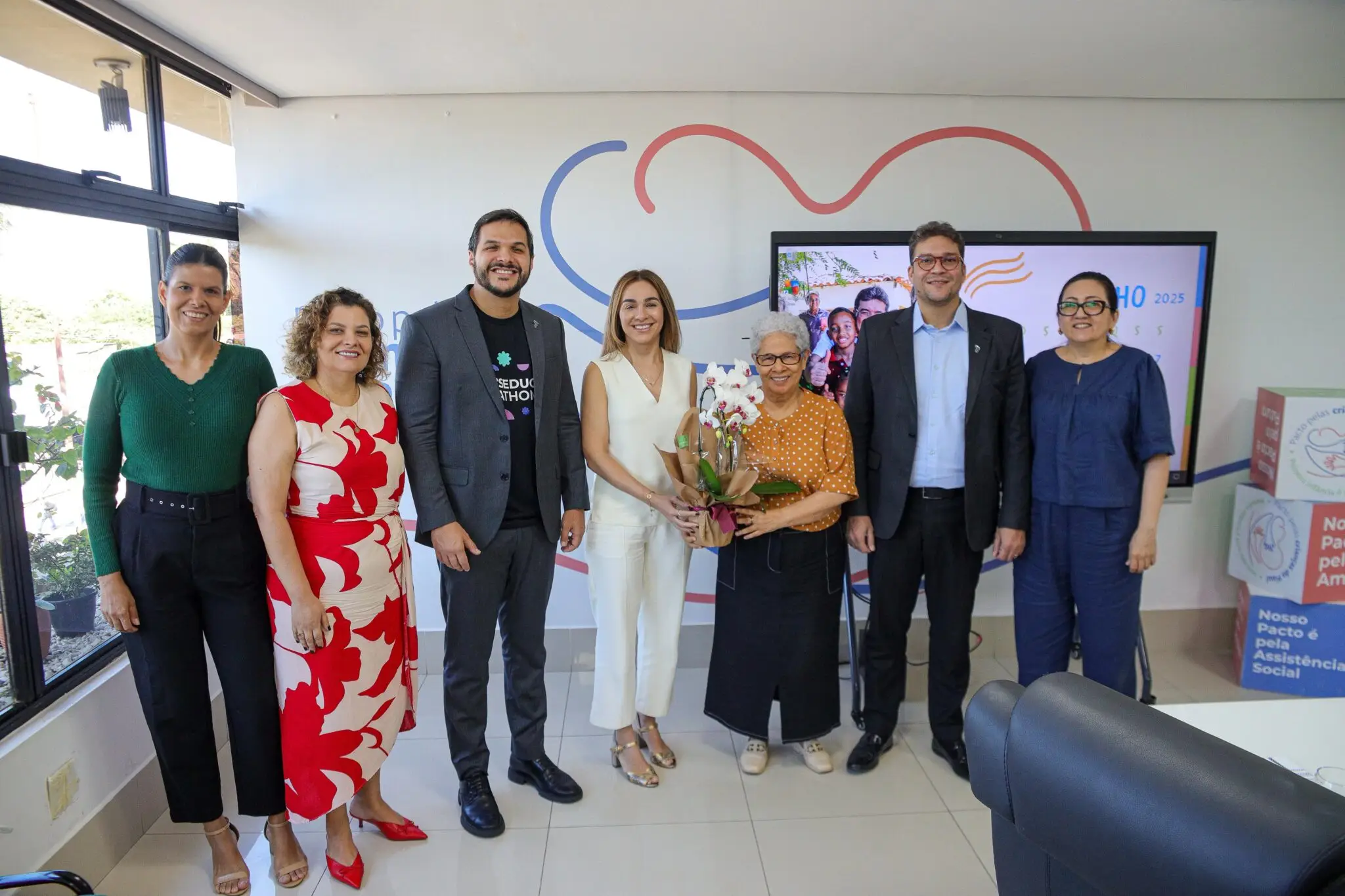 Regina Sousa foi homenageada pelo Pacto pelas Crianças do Piauí
