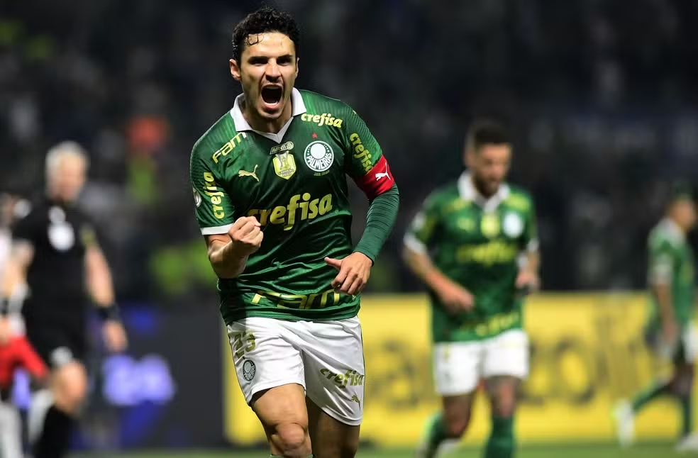 Comemoração do gol de Raphael Veiga, do Palmeiras, contra o Bragantino
