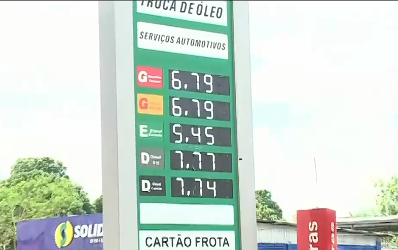 Preço da gasolina não diminuiu nos posto do Piauí