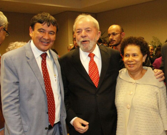Wellington Dias com Lula e Regina Sousa: amizade antiga