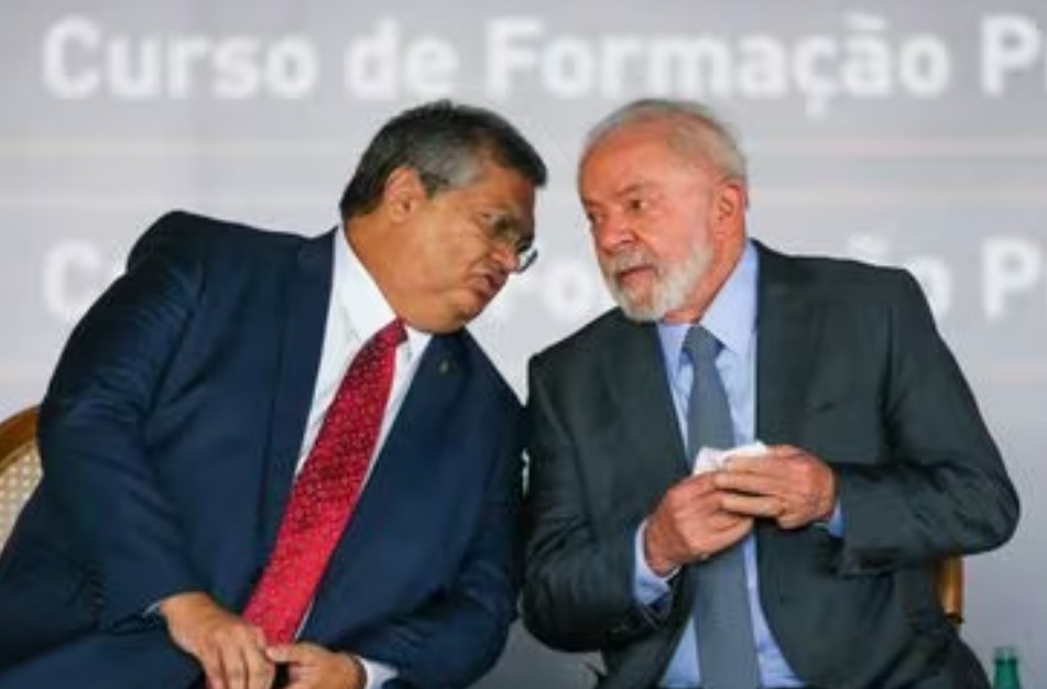 Flávio Dino é o preferido de Lula para o STF