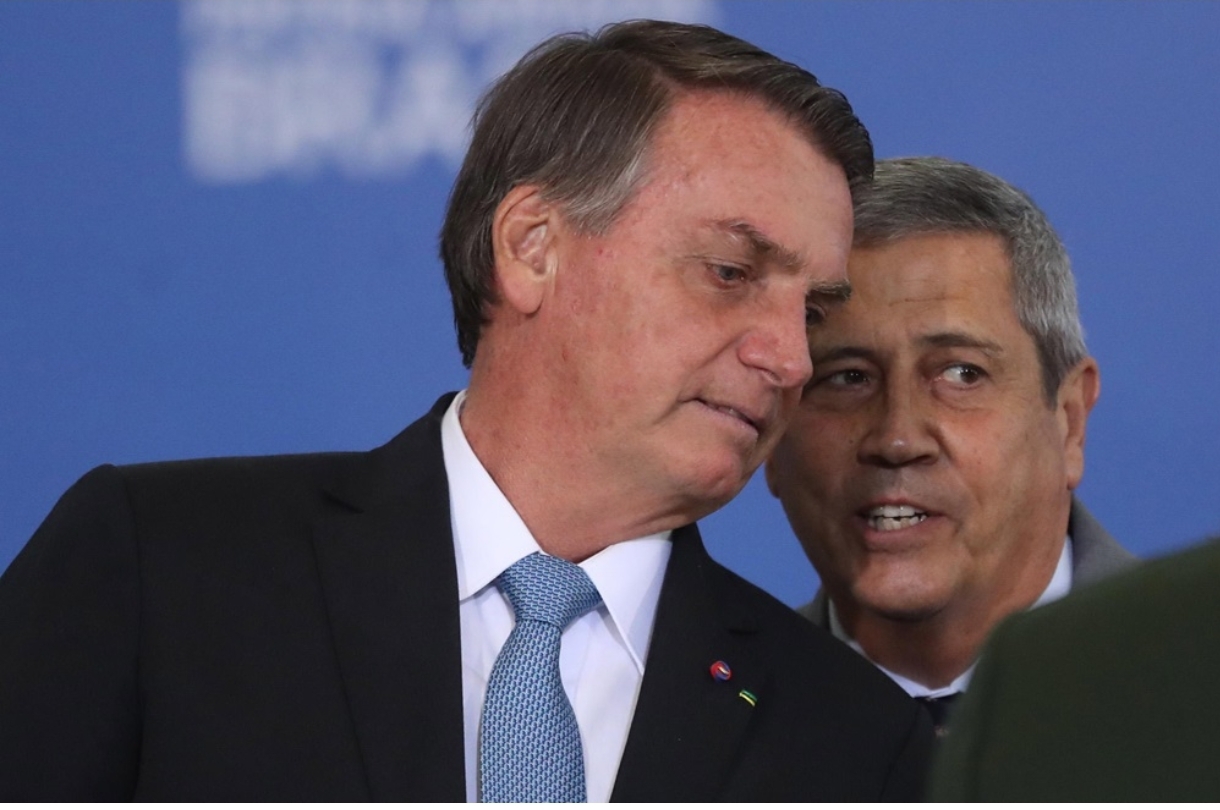 Jaír Bolsonaro e Walter Braga Neto