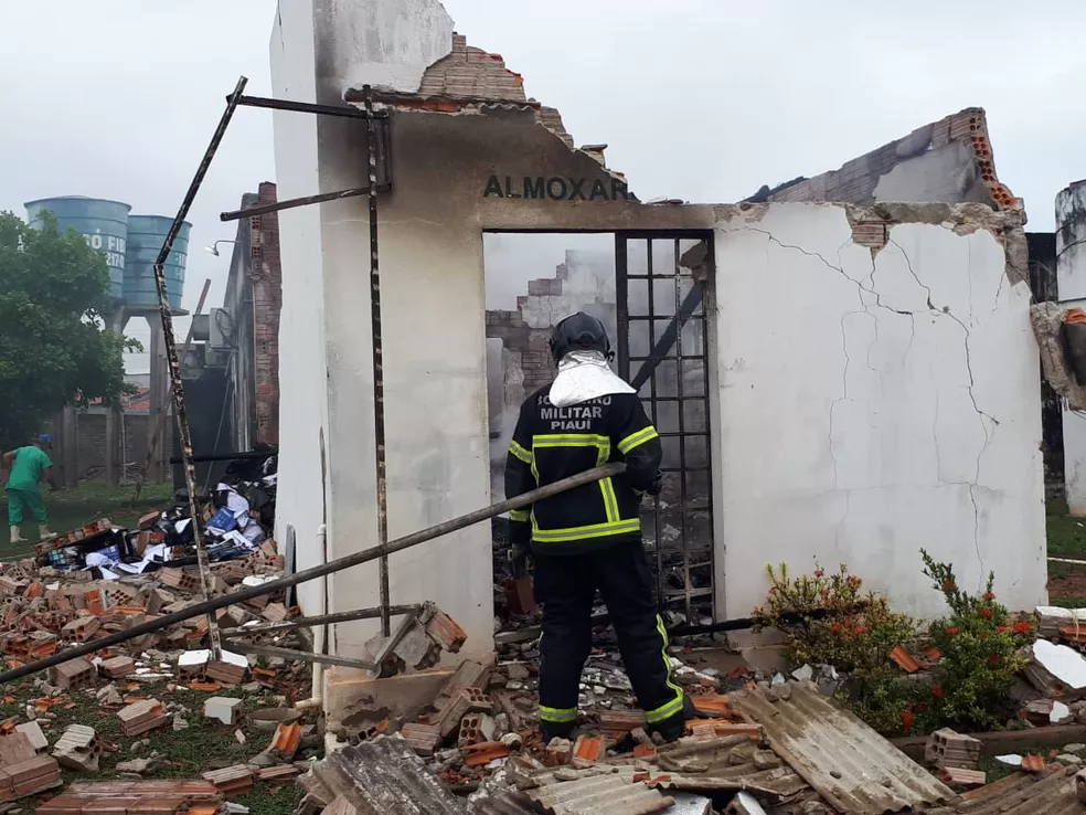 Almoxarifado do hospital de Campo Maior é destruído em incêndio