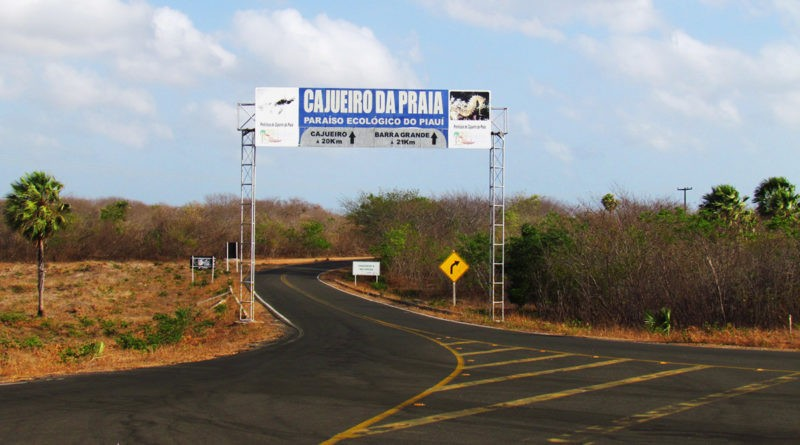Entrada do município Cajueiro da Praia