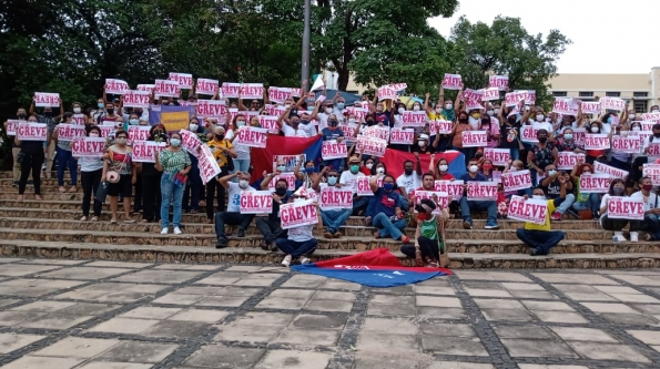 Professores em greve