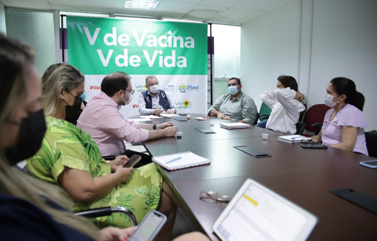 COE aprova a liberação do uso de máscaras em ambientes abertos no PiauÍ