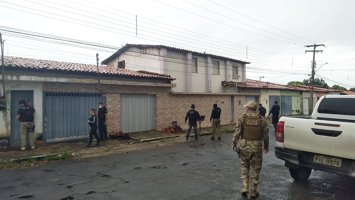 Cinco pessoas são presas em operação da Polinter na zona Norte da capital