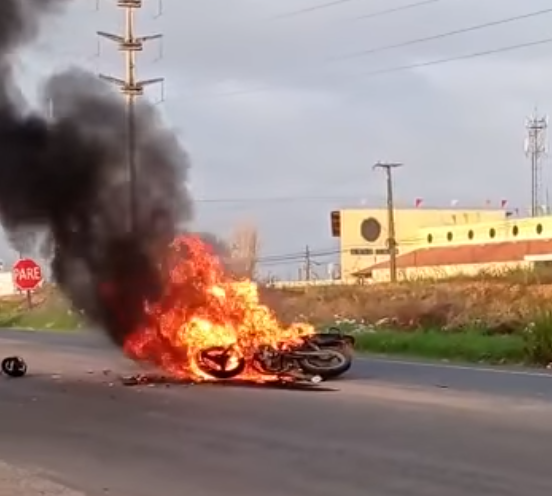 Motoqueiro tem corpo queimado em acidente próximo ao Mercado do Peixe
