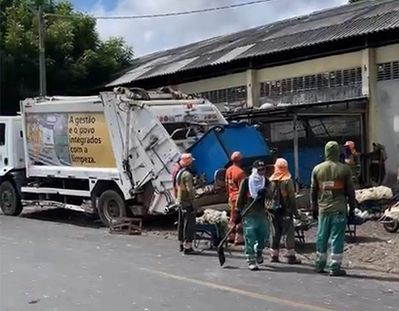 Empresa liberou os caminhões para a coleta de lixo