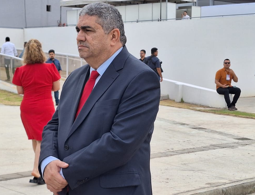 Secretário de Saúde, Antônio Luiz