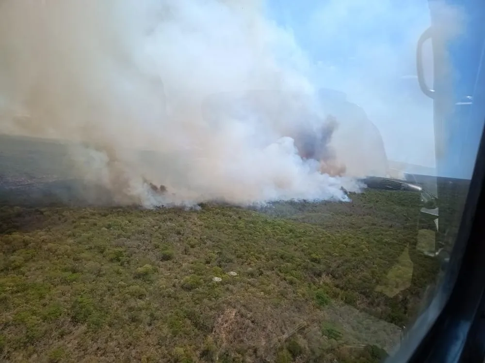 Incêndio florestal atinge o Parque Serra das Confusões