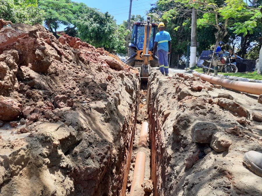 Obra da Agea pelo Brasil