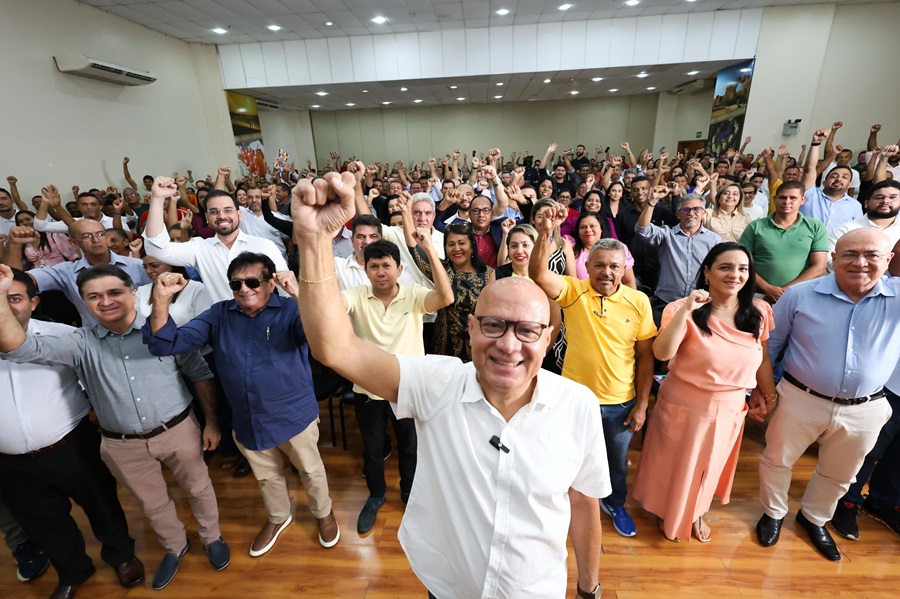 Deputado Franzé reuniu 300 lideranças em evento político em Teresina