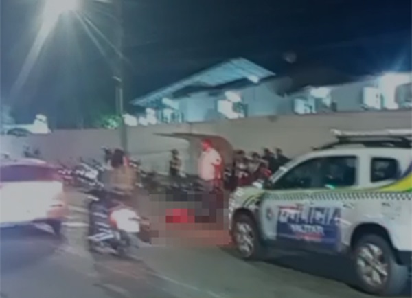 Entregador morre atropelado na avenida Duque de Caxias