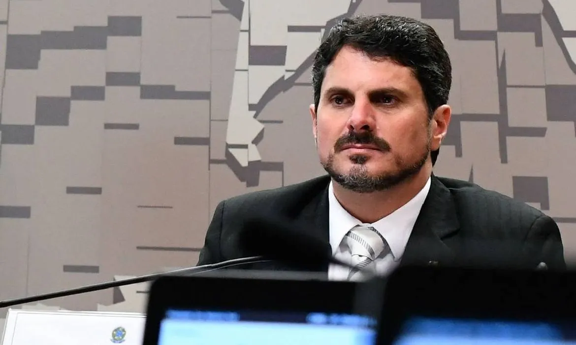 Marcos do Val é investigado por obstrução de Justiça e suspeito de envolvimento em plano golpista