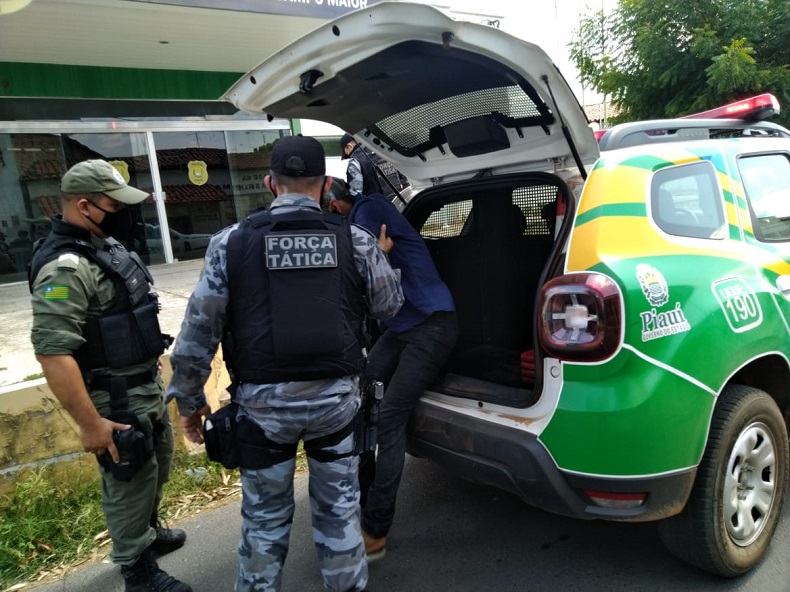 Suspeito foi localizado e preso pela PM em Campo Maior