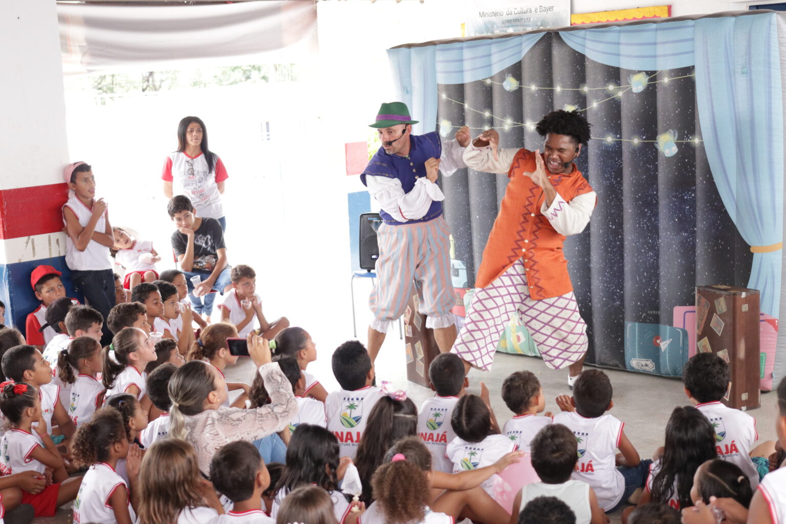 Apresentação do Grupo Teatro Sustentável