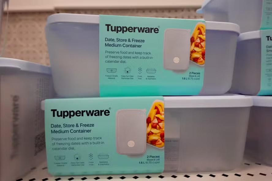 Potes da marca Tupperware