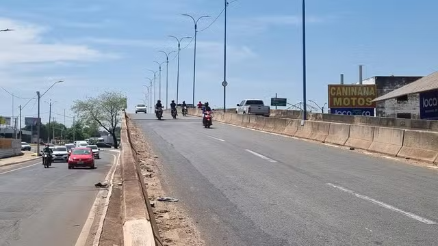 Viaduto na avenida MIguel Rosa, zona Sul de Teresina