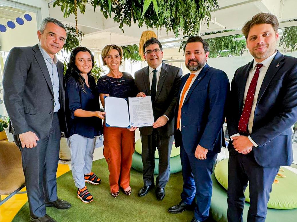 Em São Paulo, Rafael Fonteles firma parceria com Polvo Lab para desenvolvimento de produtos piauienses