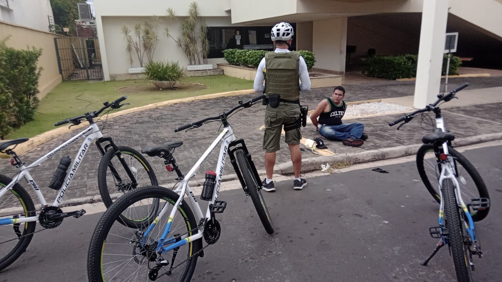 Policiais do ciclopatrulhamento realizam prisões em Teresina