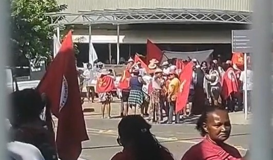 Manifestações do MST na sede da Equatorial Piauí