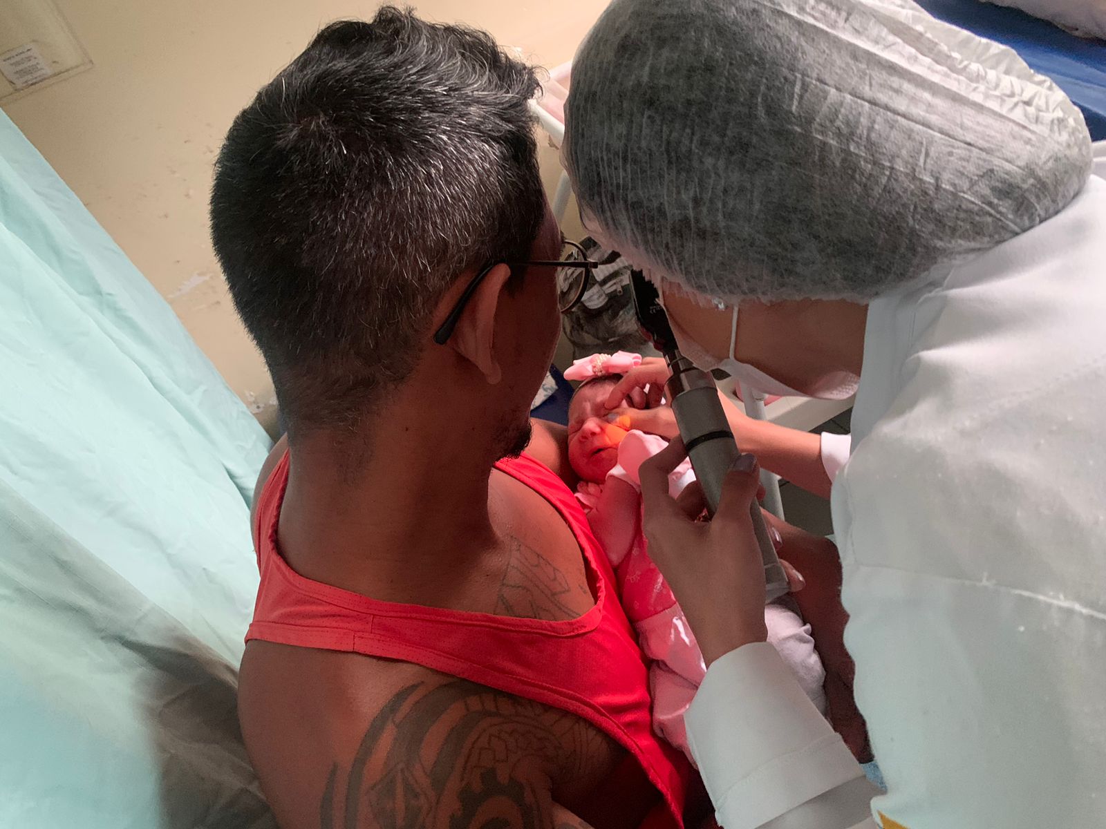 Maternidade do Buenos Aires passa a realizar teste do olhinho em recém-nascidos
