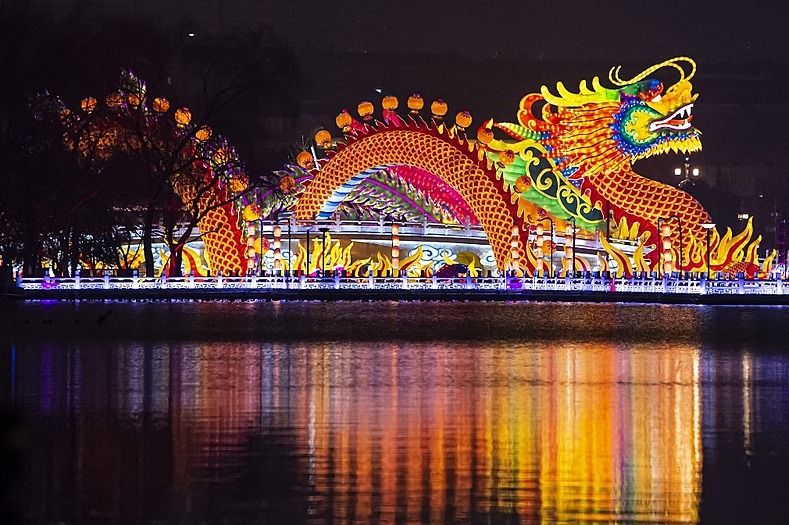Ano novo Chinês é comemorado neste sábado (10)
