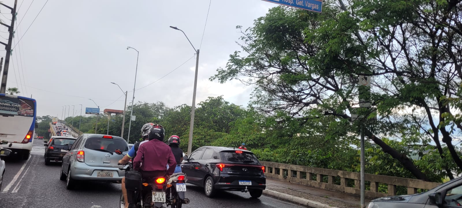 Trânsito na Avenida Maranhão no início da manhã de hoje (12)