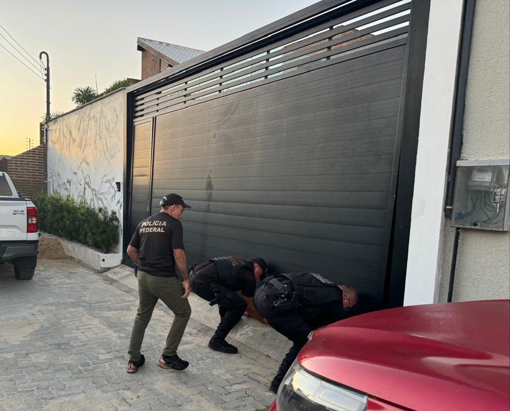 Operação contra tráfico de drogas