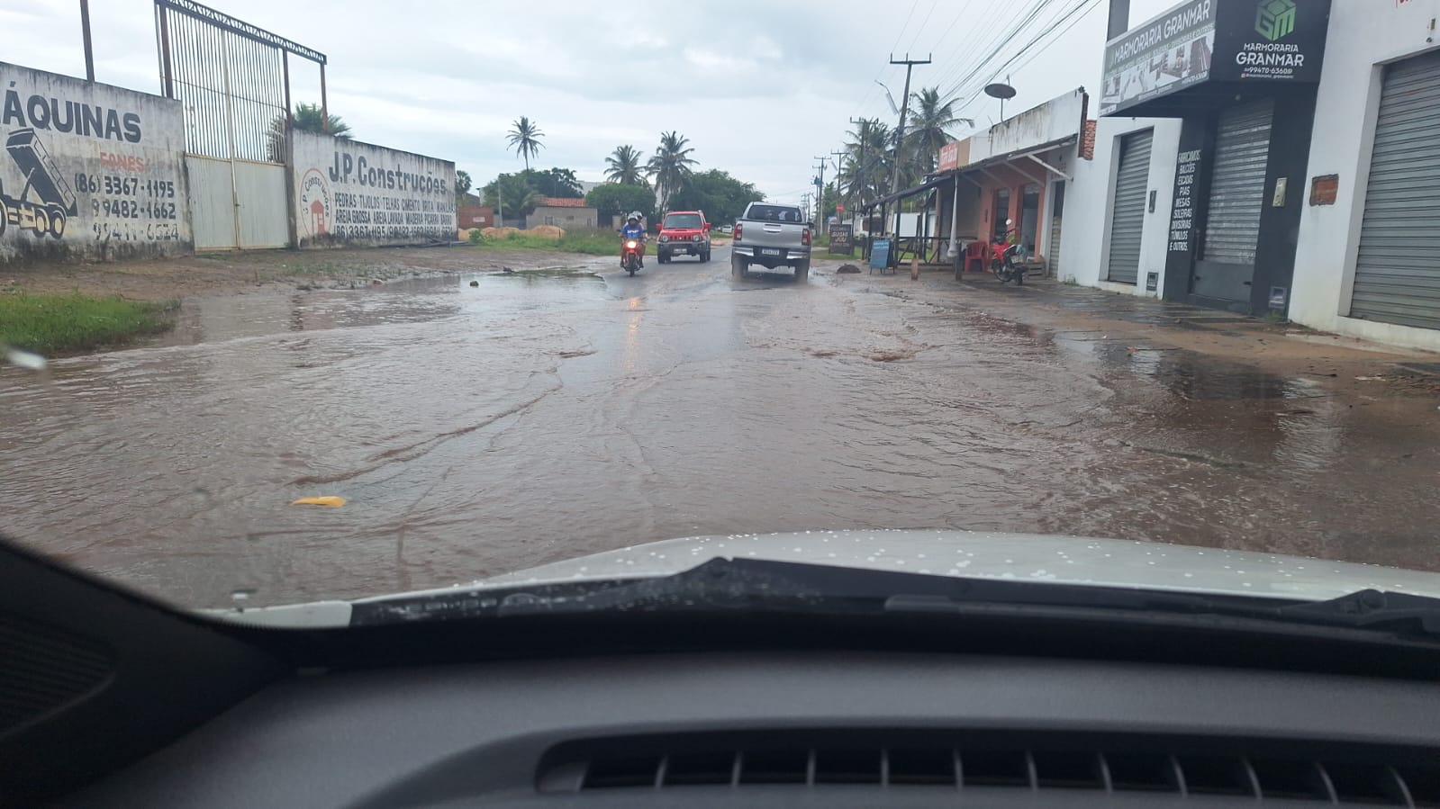 Litoral registra muitas chuvas no feriado de Corpus Christi