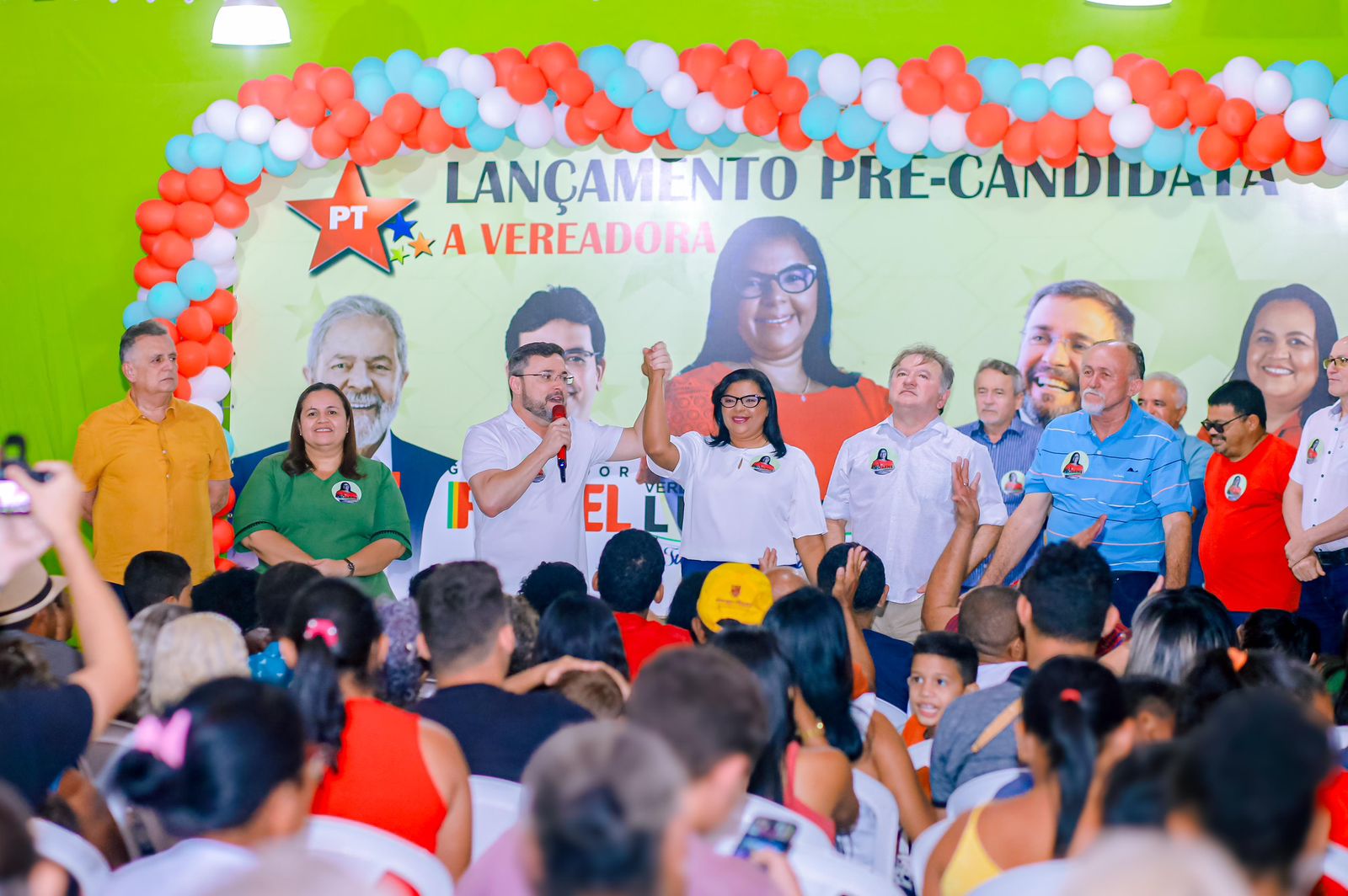 Deputados petistas participaram do lançamento da pré-candidatura a vereadora de Lucilene Ferreira