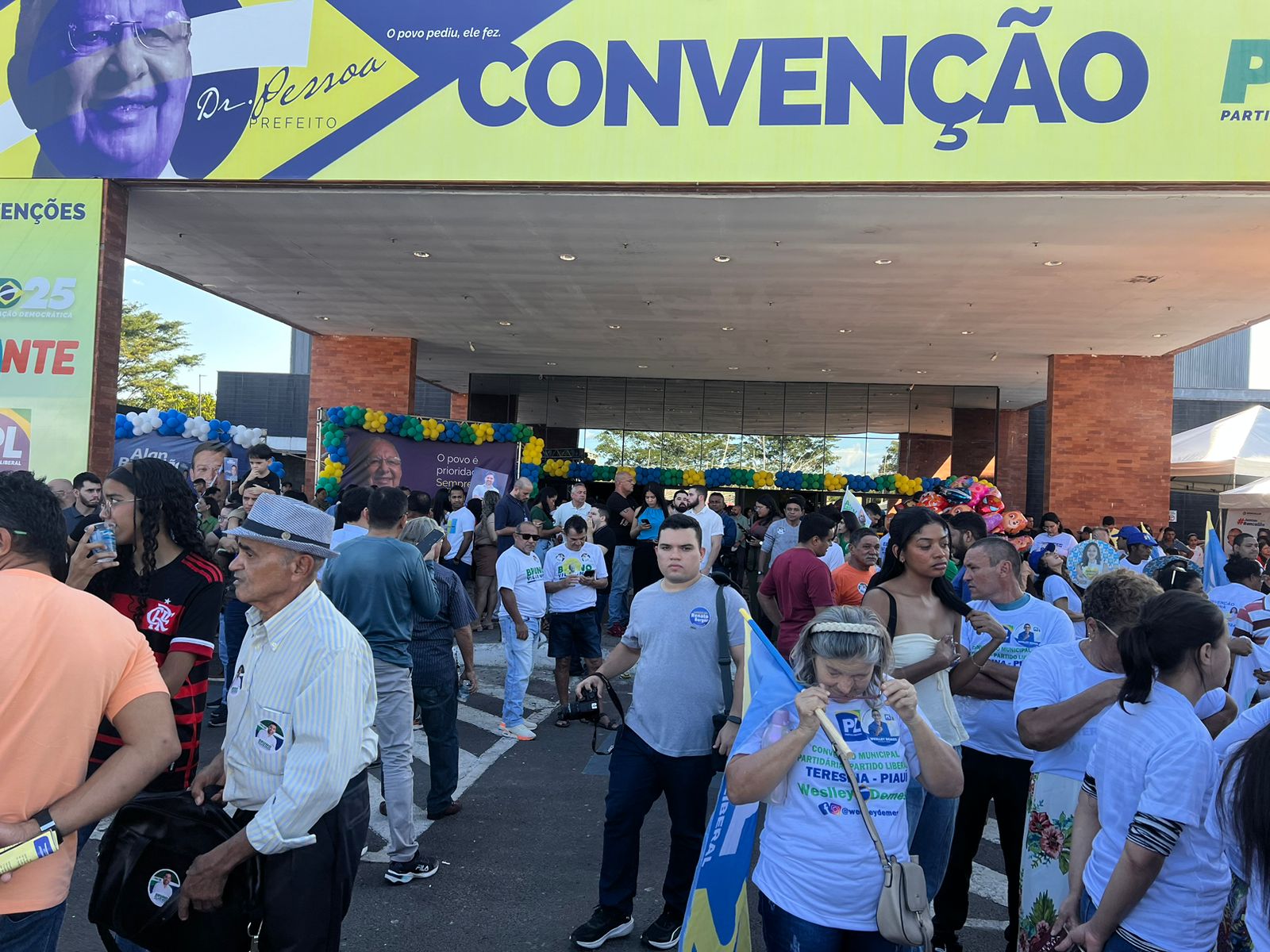 Dr. Pessoa reúne apoiadores em Convenção Municipal que homologou sua candidatura à reeleição