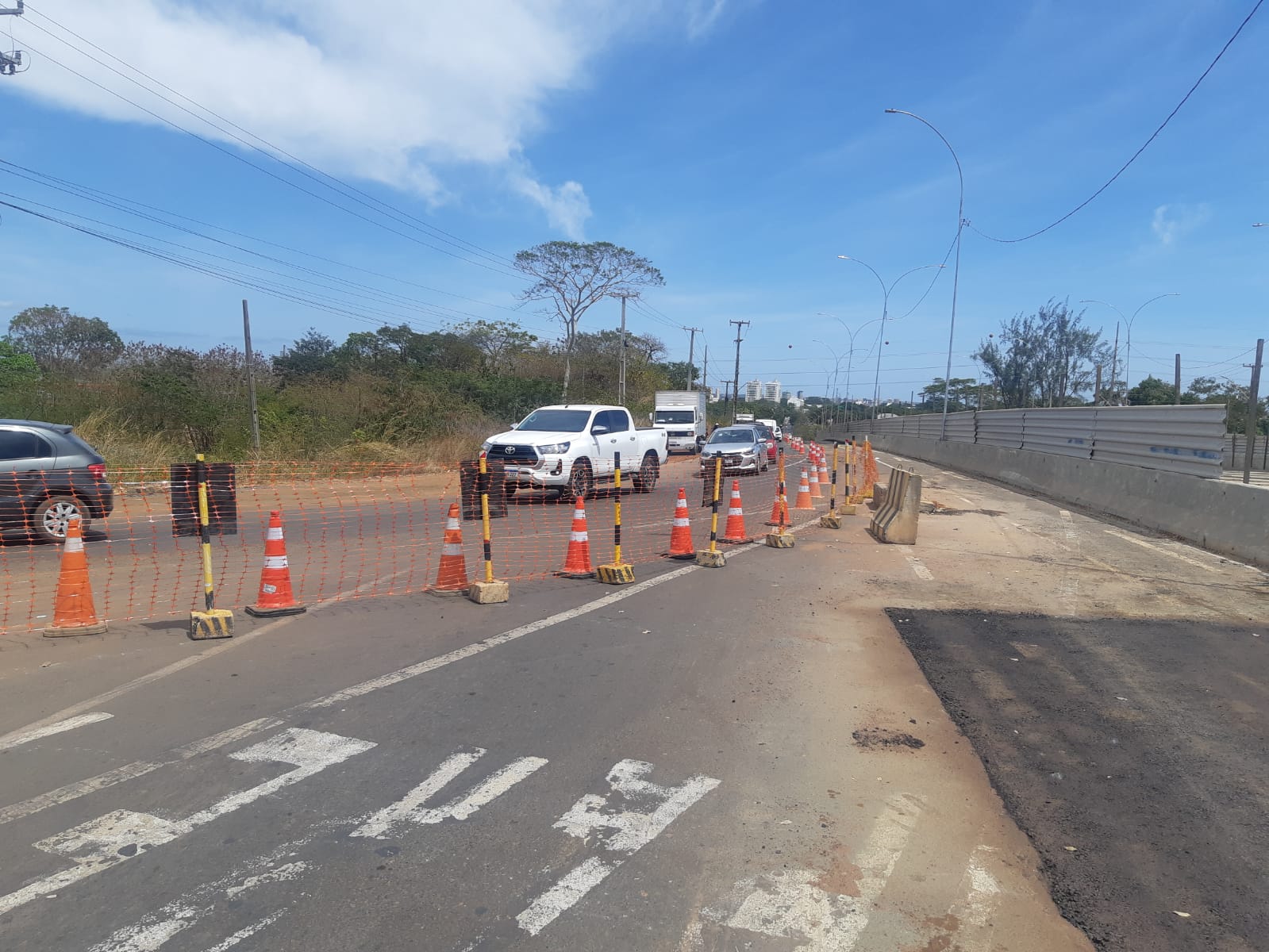 A pista está parcialmente interditada para obras