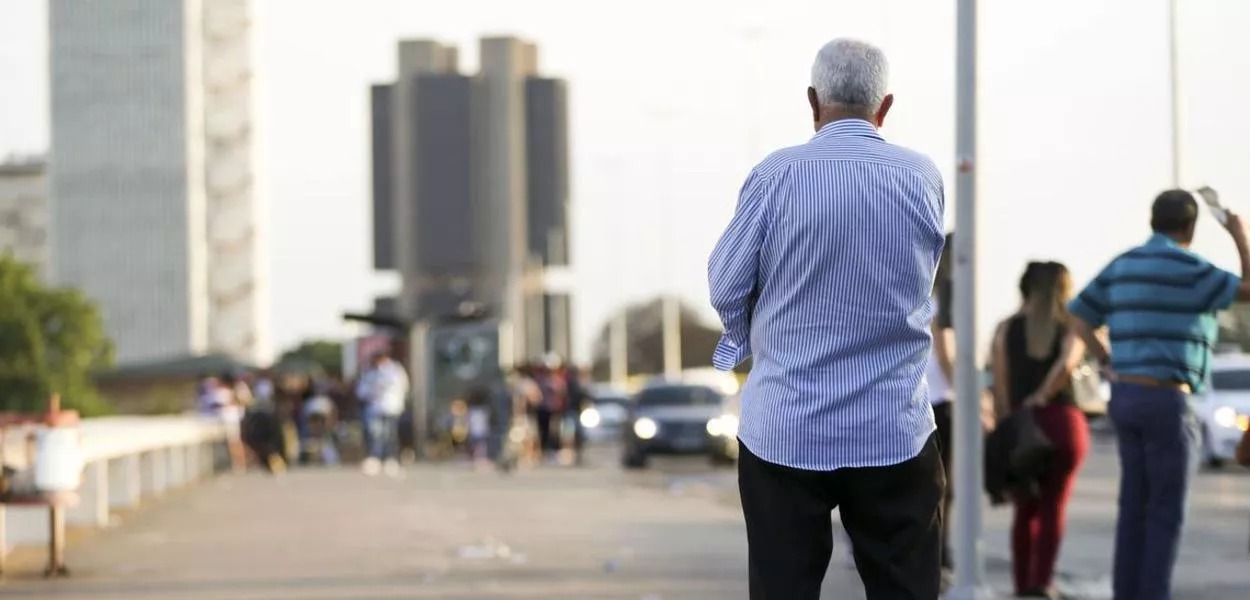 Empresas brasileiras não têm métricas de etarismo