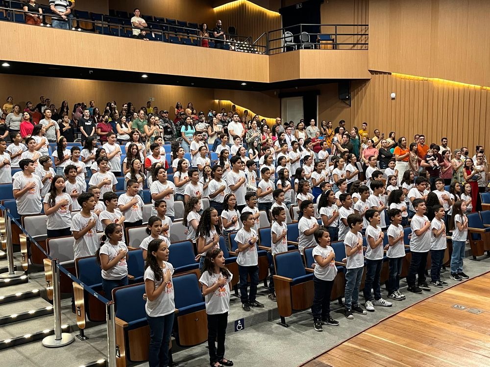 Formatura de 246 crianças que concluíram cursos do Proerd em Teresina