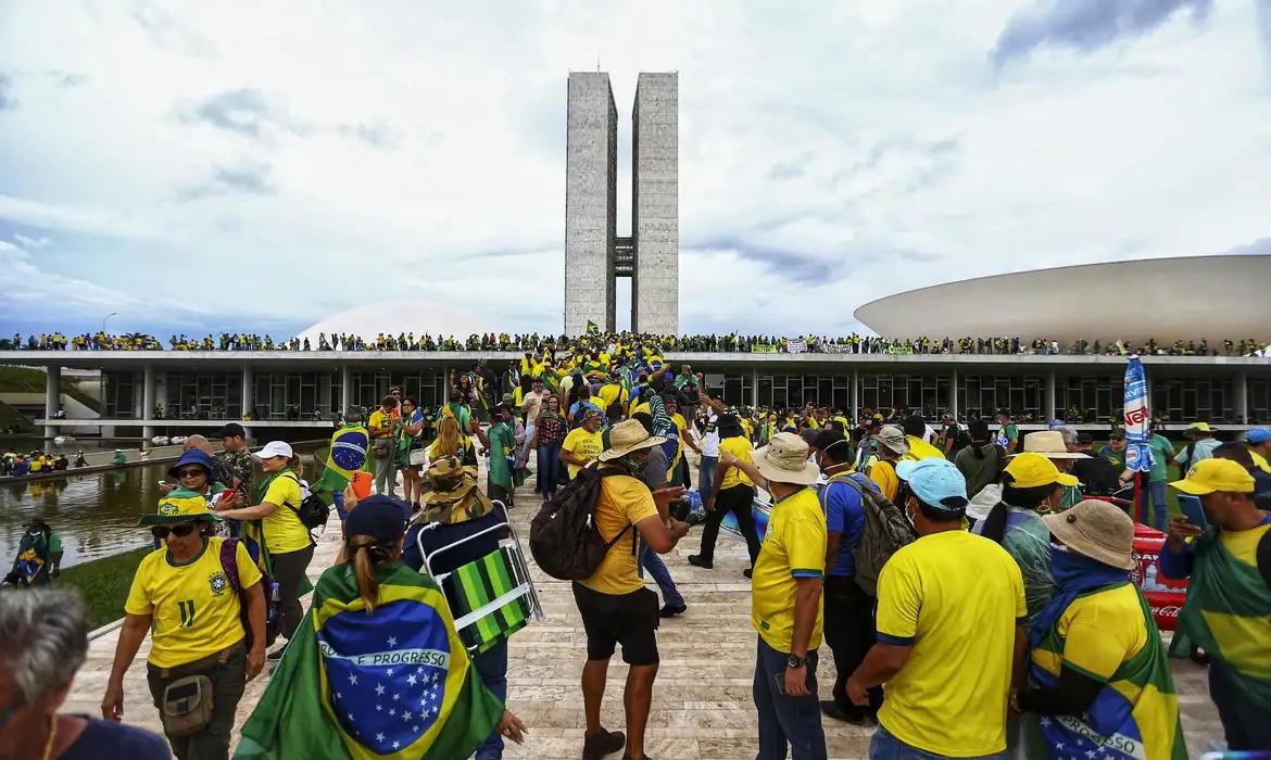 Atos golpistas de 8 de janeiro de 2023