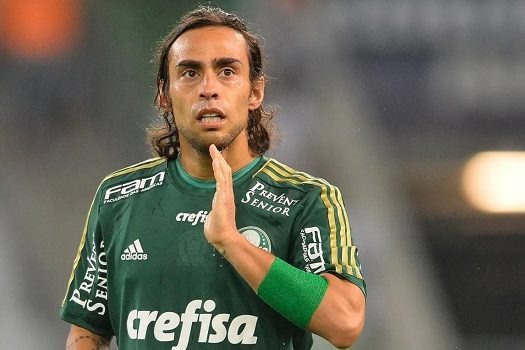 Jorge Valdivia, ex-meia do Palmeiras, acusado de estupro por duas mulheres no Chile