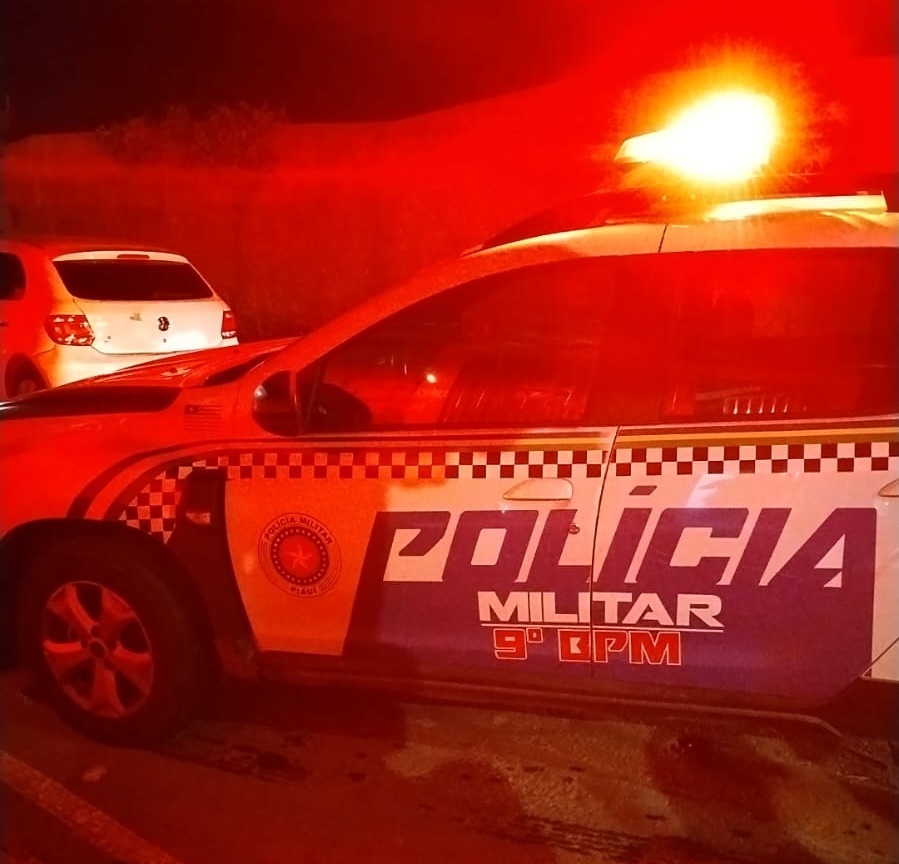 A suspeita da polícia é que os crimes tenham sido cometidos pelas mesmas pessoas