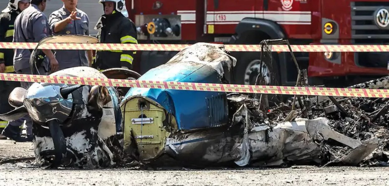 Queda de avião em São Paulo