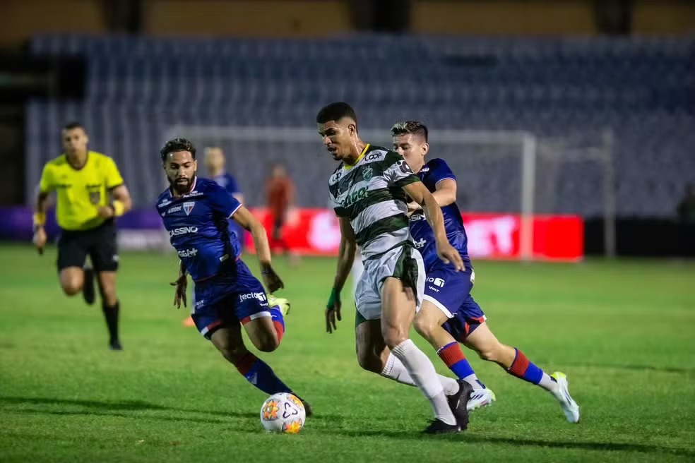 A vitória do Altos sobre o Fortaleza é considerada histórica, marcando a primeira vez que a equipe piauiense supera o Leões do Pici em competições oficiais